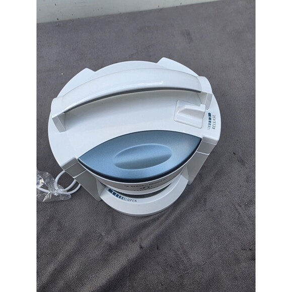 Black And Decker Lids Off Automatic Jar Opener - Picture 3 of 8